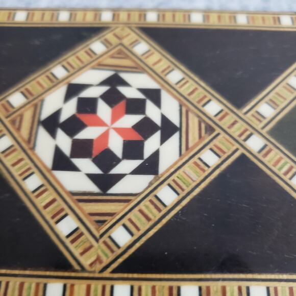 VTG Locking Wood Marquetry Handmade Jewelry Trinket‎ Box Intricate Inlaid w/ Key - Picture 12 of 16